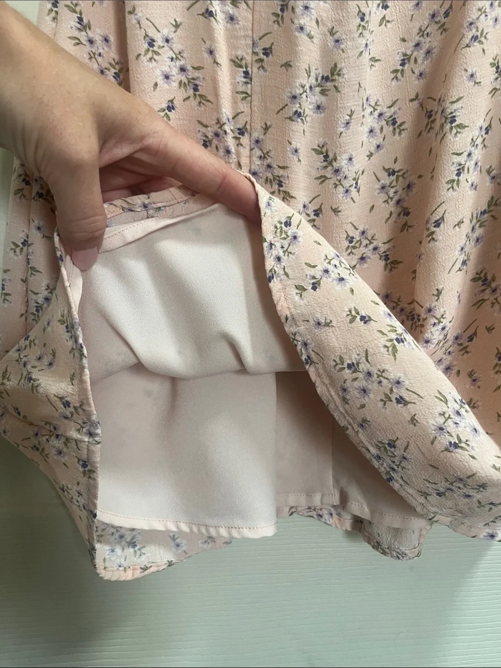 American Eagle Outfitters Light Pink Floral Chemise